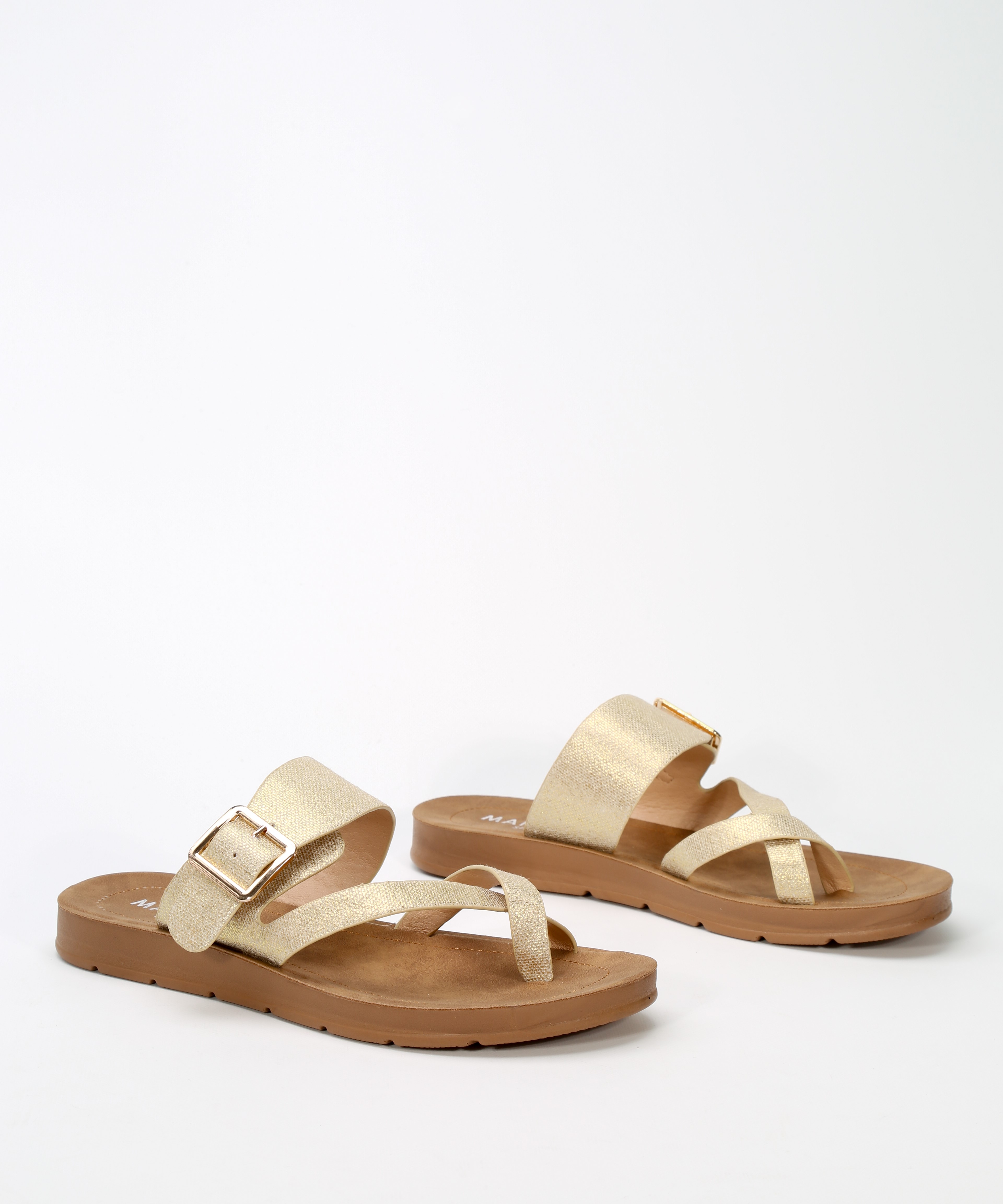 Sand&aacute;lias planas dedo image number null